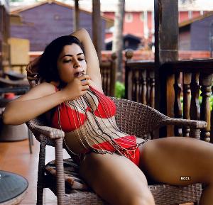 Farrah Kader Sexy 2019 10.png Farrah Kader Hot & Topless